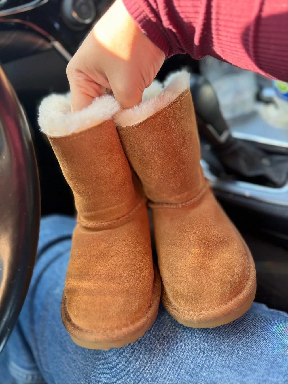 UGG Kids Chestnut Suede Bow Back Boots with Star-Print Bows